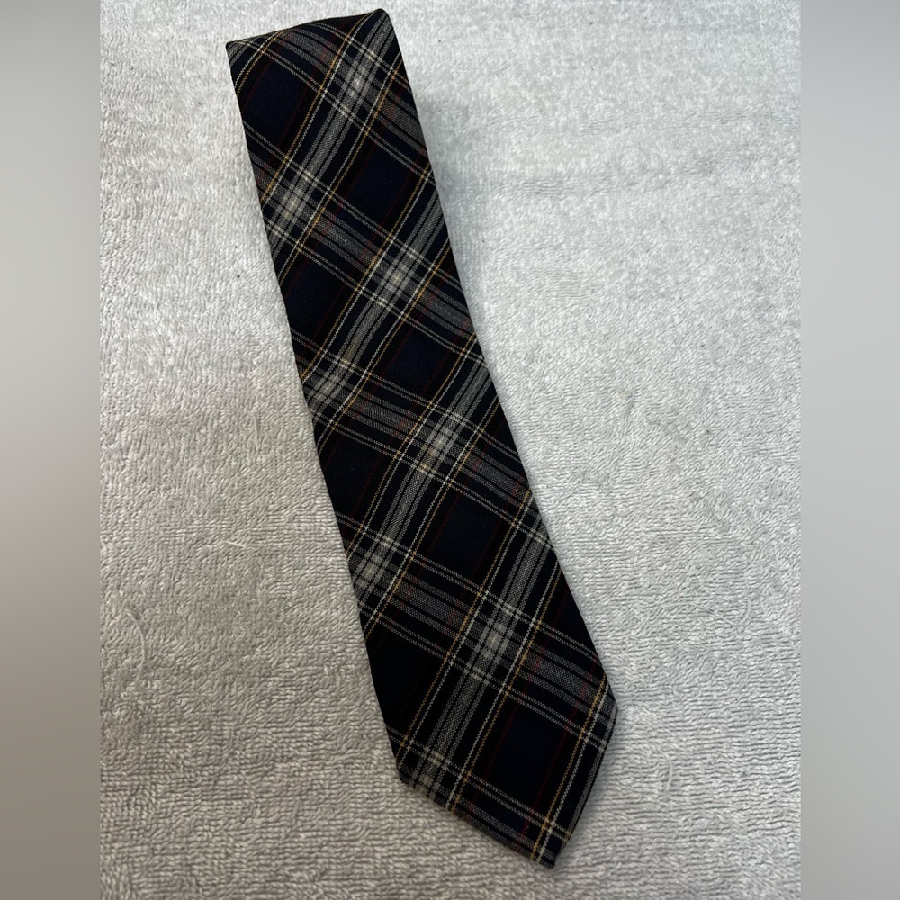 Vintage Pendleton Wool Tartan Tie Mens Necktie Plaid Navy Blue Red Made in‎ USA